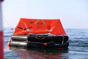 برگزاری مانور مشترک جستجو، امداد و نجات دریایی در بندر چابهار