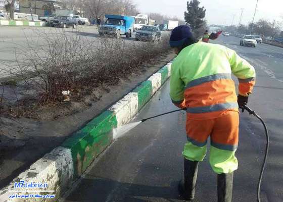 شستشوی جداول و نرده‌ها بیش از ۲ میلیون متر در جنوب غرب تبریز