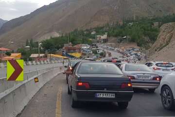 بازگشت مسافران ترافیک را در جاده کندوان سنگین کرد