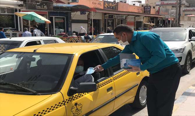 ماسک های بسته بندی شده بصورت رایگان بین شهروندان توسط شهرداری خرمشهر توزیع شد