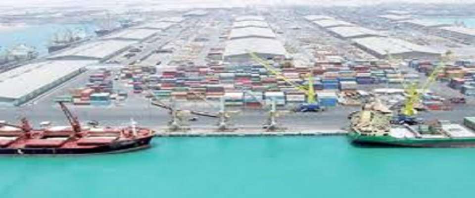 کاهش ۱۸ درصدی تخلیه و بارگیری کالا در بنادر طی سال ۹۹