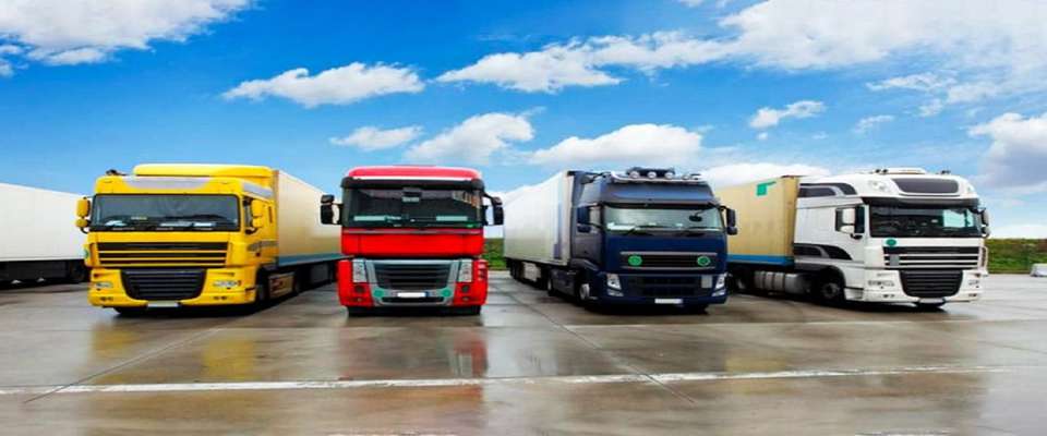 تردد عادی کامیون ها در مرز افغانستان/ جزئیات آتش سوزی در گمرک ابونصر فراهی