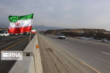 ۴۴۰ کیلومتر آزادراه در دست احداث است