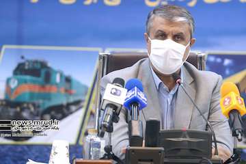 هدف‌گذاری جابه‌جایی ۱۰۰ میلیون تن بار در سال توسط راه آهن پیگیری می‌شود/بهره‌برداری از راه‌آهن چابهار- زاهدان در ماه‌های آتی/شرکت راه‌آهن در تولید و عرضه واگن‌های مسافری اهتمام داشته باشد