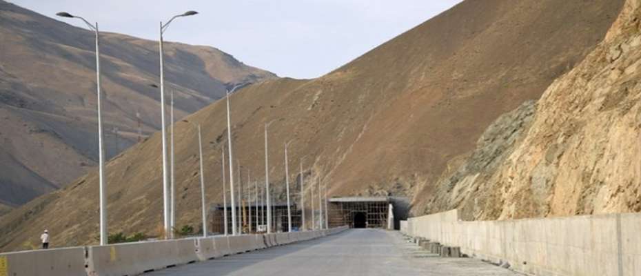 کاهش ۱.۵ ساعته مسیر تهران تا شمال با افتتاح تونل البرز