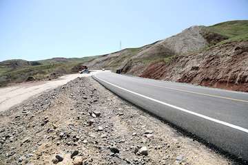 پایش و ارزیابی ۷۳ هزار کیلومتر از شبکه‌ راه‌های کشور/زائران اربعین حسینی به مرزهای زمینی مراجعه نکنند/انجام تست کرونا از مسافرین ورودی ایرانی و خارجی در بدو ورود به کشور