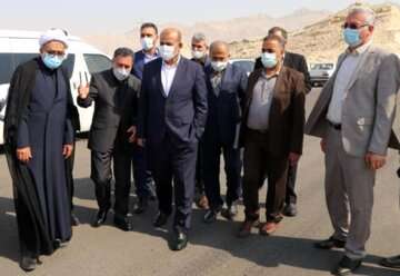 وزیر راه و شهرسازی وارد استان بوشهر شد