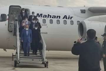 وزیر راه و شهرسازی وارد یزد شد/آغازعملیات اجرایی طرح نهضت ملی مسکن استان/پیگیری مطالبات مردمی استان