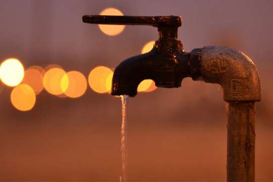 افزایش مصرف آب شرب گیلانیان در روزهای پایانی سال/ مردم از آب شرب برای خانه تکانی استفاده نکنند