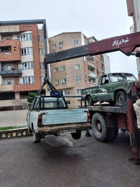 طرح جمع آوری خودروهای رهاشده و بلا تکلیف در معابر شهری گرگان آغاز شد