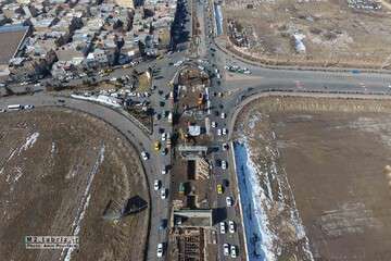 جابجائی تاسیسات شهری برای تداوم عملیات احداث ضلع غربی پل روگذر شهید فروزنده