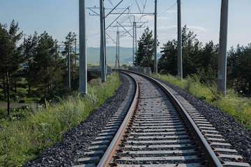 Iran to advance rail projects in cooperation with Russia