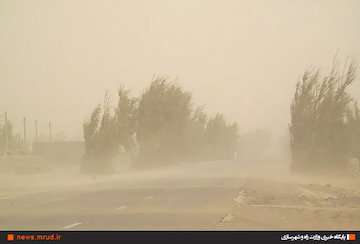 روند افزایش نسبی دما در پایتخت/ ورود توده جدید گرد و خاک از کشور عراق به کشورمان