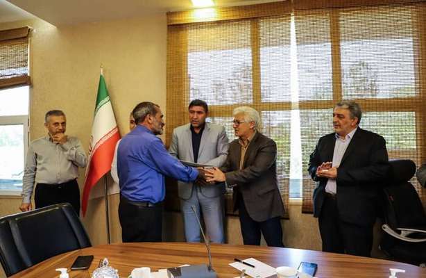 طرح‌های گلکاری بهار ۱۴۰۱ در تبریز زیبا و قابل تقدیر است