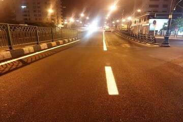 آغاز خط‌کشی محوری معابر در مسیرهای خیابان استاندارد و آبرسان