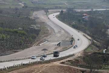 کاهش ۳.۷درصدی تردد در محورهای برون شهری نسبت به روز قبل