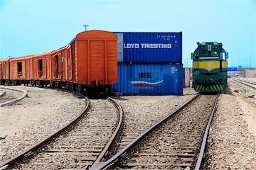 ورود مستقیم قطار باری روسیه به ایران/پیشرفت ۹۰ درصدی پروژه راه‌آهن استان کردستان