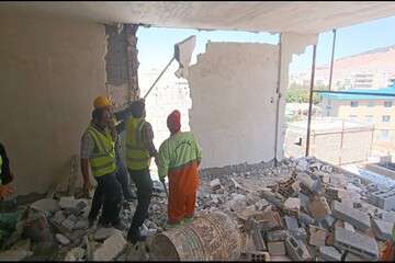 در مقابله با ساخت و ساز غیرمجاز با هیچ فردی مماشات نخواهیم کرد