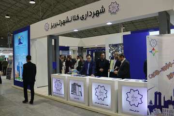 افتتاح نمایشگاه رینوتکس و ایستگاه ۱۵ خط ۱ مترو تبریز با حضور وزیر کشور
