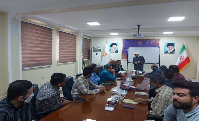 دوره آموزشی، فرهنگی ویژه پرسنل بنیاد مسکن بوشهر برگزار شد