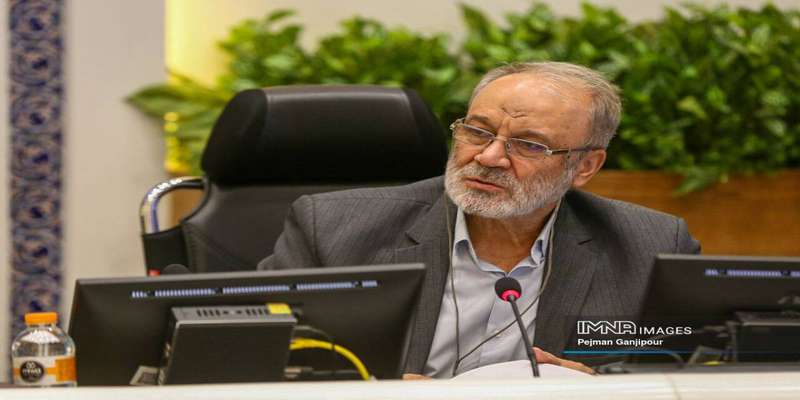 اراده‌ای برای حل مشکل آب اصفهان در سطح وزارت نیرو وجود ندارد