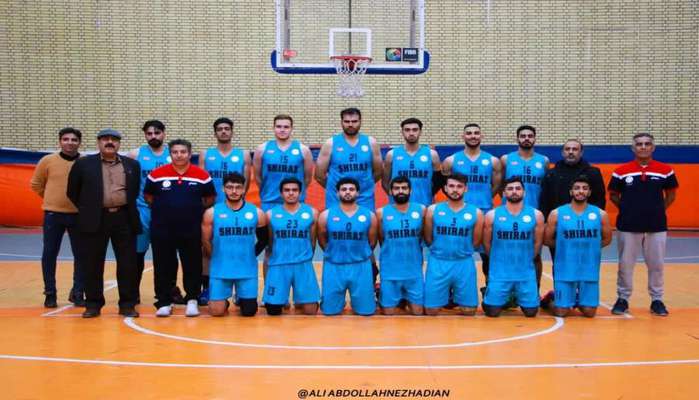 سرو قامتان شهرداری شیراز پس از  حذف خانه بسکتبال قزوین به جمع ۱۶ تیم برتر رقابت های لیگ ملی بسکتبال راه یافت