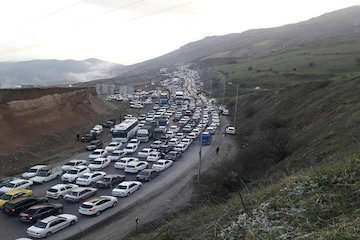 ترافیک نیمه سنگین در آزادراه ساوه- تهران