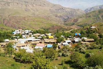افتتاح ۳ هزار و ۱۶۲ واحد مسکونی روستایی در ۱۰ استان کشور