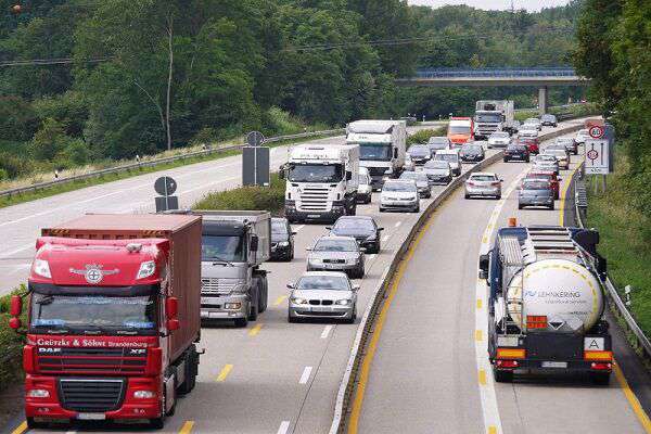 رشد ۲۳ درصدی جابجایی مسافر از طریق حمل و نقل جاده‌ای در ۱۱ ماهه امسال