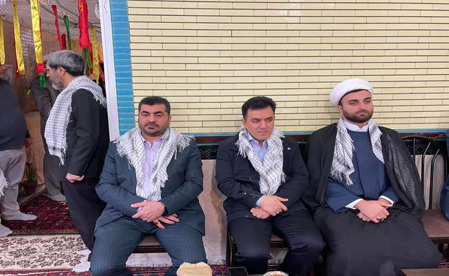 ادای احترام شهردار تبریز به مقام شامخ ۲۰۴ شهید منطقه حکم آباد