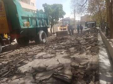 اجرای زیر سازی در کوی یاسمن واقع در خیابان قدس راه آهن