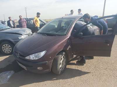 برخورد 2 خودرو سواری در شهرک صنعتی لیا قزوین یک مصدوم بر جای گذاشت