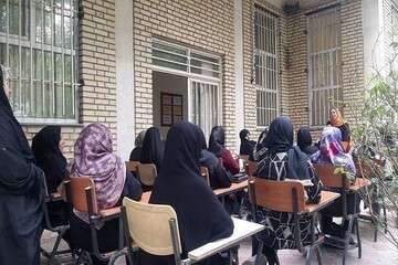 برگزاری کارگاه پیشگیری از آسیب‌های اجتماعی در محلات کم برخوردار