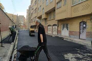 توزیع بیش از سه هزار تن آسفالت از ابتدای سال جاری در سطح معابر غرب و شمالغرب تبریز
