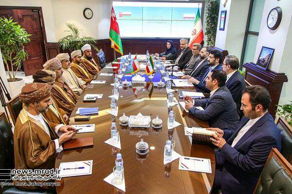 ۱۲۰ ثانیه ۲۳ اردیبهشت| از عزم ایران و عمان برای گسترش روابط تجاری و اقتصادی تا تسهیلات ۵۵۰ میلیون تومانی نهضت ملی مسکن در تمامی شهرها