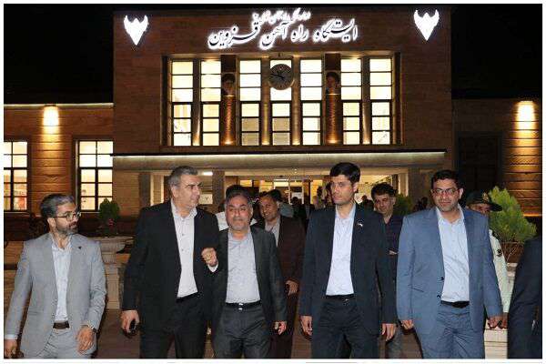 بازدید مدیرعامل راه‌آهن از ایستگاه قزوین