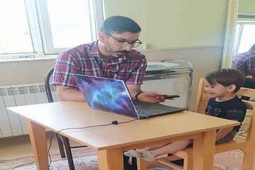اجرای طرح گفتاردرمانی و شنوایی سنجی کودکان در خانه سلامت و فرهنگسرای ارم