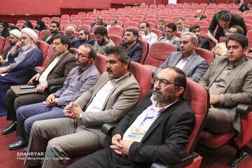 لزوم برقراری ارتباط مستمر بین کمیسیون‌های فرهنگی و اجتماعی مراکز استان‌ها
