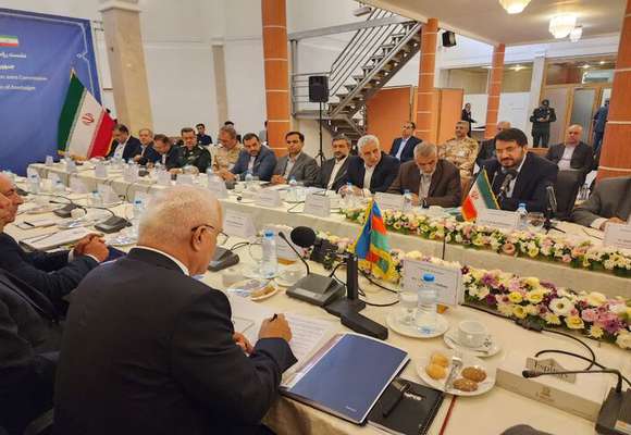 Heads of Iran-Azerbaijan Joint Economic Commission met in Astara