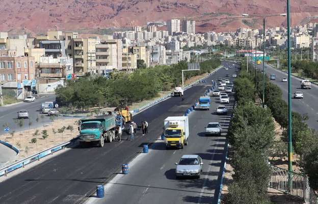 آسفالت‌ریزی فاز دوم ساماندهی اتوبان پاسداران آغاز شد