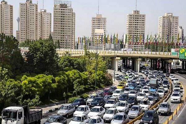 ترافیک سنگین در محور ایلام – مهران و  آزادراه تهران – شمال