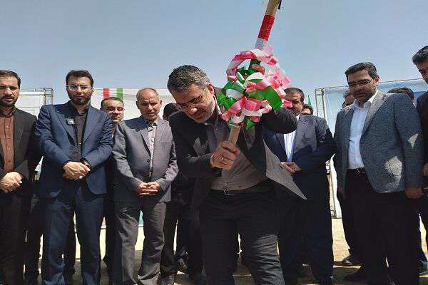 ویدیو| آغاز عملیات اجرایی ۷ هزار واحد مسکونی برای کارگران صنایع استان خوزستان با حضور مدیرعامل سازمان ملی زمین و مسکن