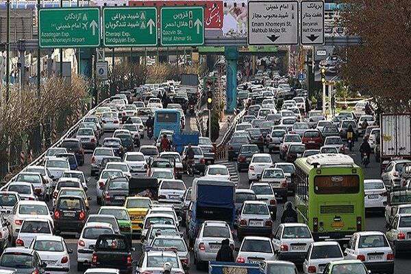 ترافیک سنگین در  آزادراه ساوه – تهران و آزادراه قزوین – کرج