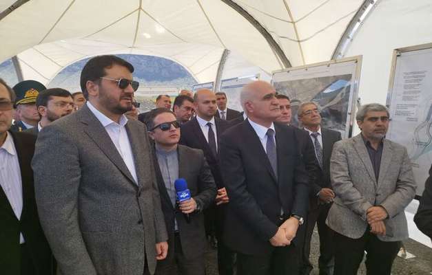 میزان تردد ناوگان جادهای از مرز آذربایجان دو برابر میشود