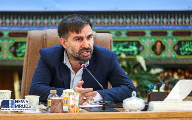 نهضت ملی مسکن در روستاها با تاکید بر بهبود راه‌های دسترسی و تامین زیر ساخت ها احداث شود