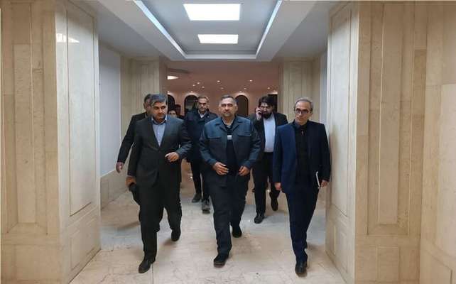 بازدید مشاور وزیر راه و شهرسازی از پروژه های قابل افتتاح شهر جدید اندیشه