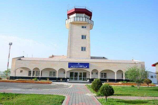 آغاز عملیات فاز دوم تسطیح استریپ‌های باند فرودگاه سبزوار