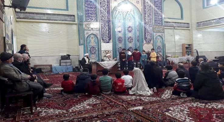 ارتباط چهره به چهره شهردار منطقه ۳ تبریز با نمازگزاران مسجد زیبیه مارالان