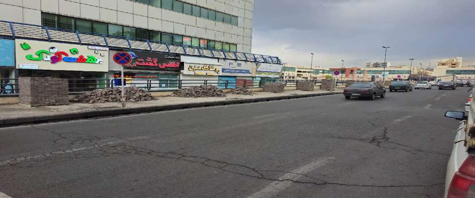 میدان شهید بهشتی سنگفرش می‌شود