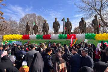 ایستگاه انقلاب میدان شهدا، آوردگاه فرهنگ و هنر متعهد